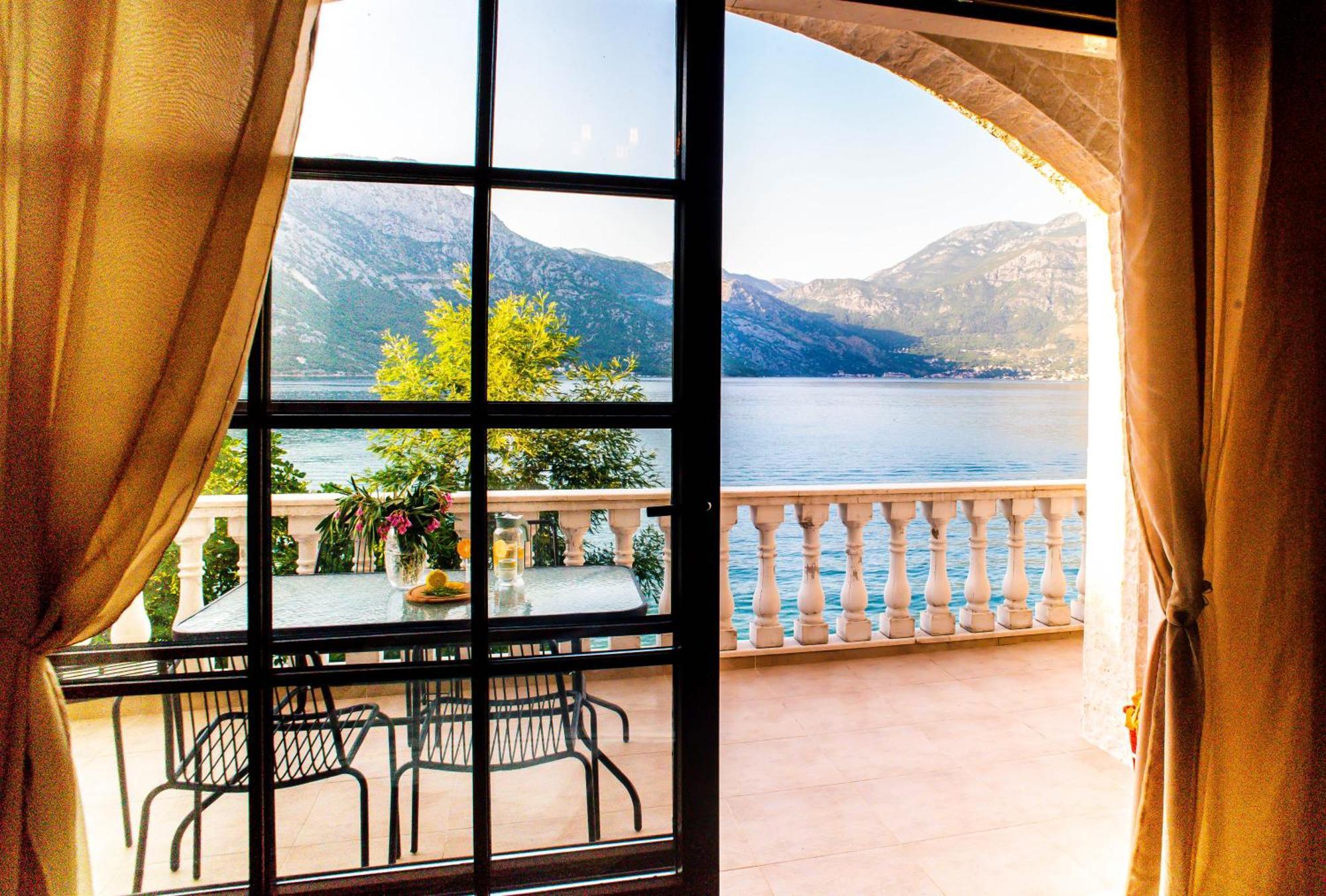 Villa Chantal Kotor Exterior photo